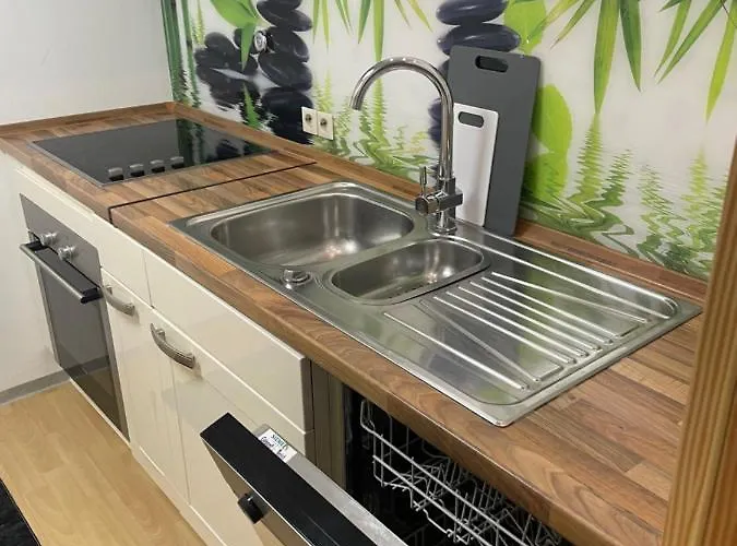 Friebert Apartament *